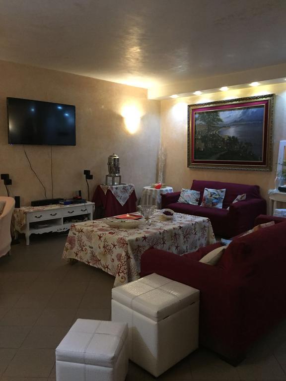 Hotel Brenta Viserbella di Rimini エクステリア 写真