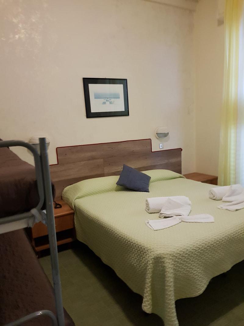 Hotel Brenta Viserbella di Rimini エクステリア 写真